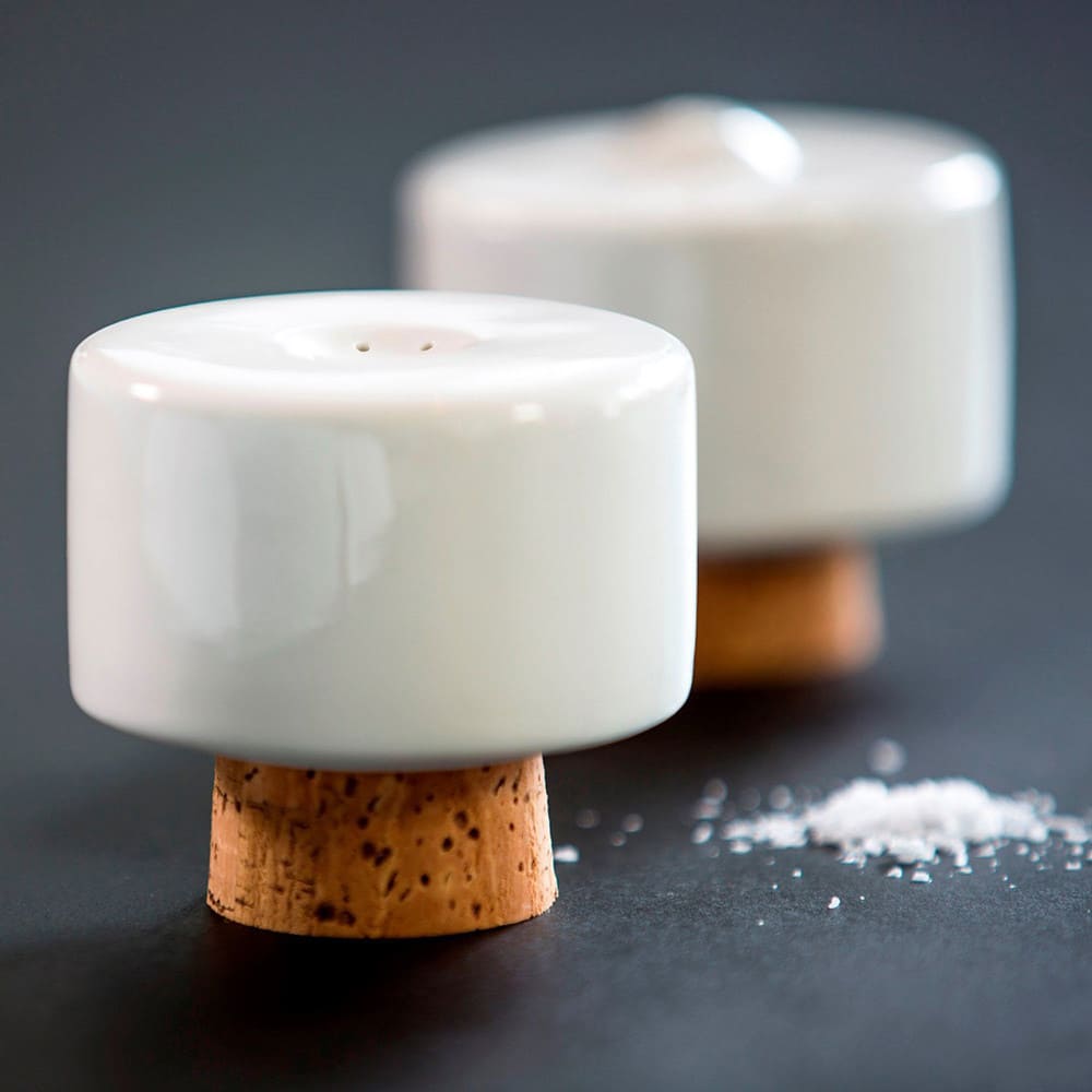 Salt & Pepper SHAKE from tonfisk Salz & Pfeffer SHAKE